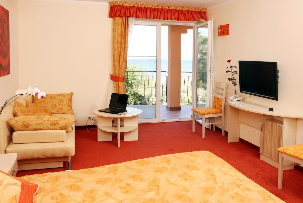 Villa Del Mar Niechorze Rom bilde